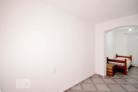 Casa para alugar com 53m², 2 quartos e sem vaga Casa para alugar com 53m², 2 quartos e sem vagaQuarto 2