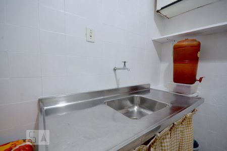Casa para alugar com 53m², 2 quartos e sem vaga Casa para alugar com 53m², 2 quartos e sem vagaCozinha