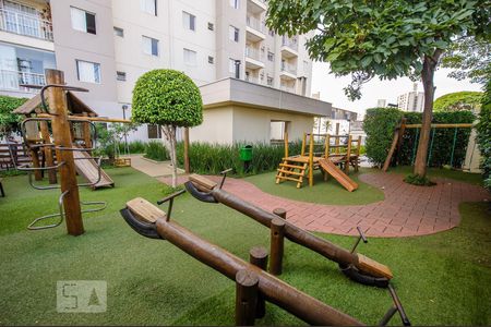 Apartamento para alugar com 49m², 2 quartos e 1 vaga Apartamento para alugar com 49m², 2 quartos e 1 vagaÁrea Comum - Playground