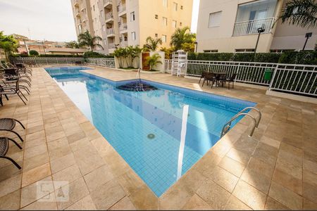 Apartamento para alugar com 49m², 2 quartos e 1 vaga Apartamento para alugar com 49m², 2 quartos e 1 vagaÁrea Comum - Piscina