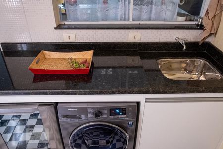 Casa à venda com 190m², 3 quartos e 3 vagasLavanderia