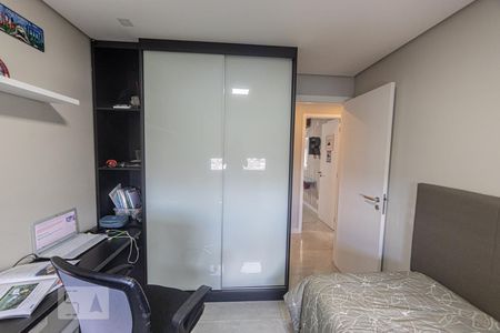 Apartamento à venda com 180m², 4 quartos e 3 vagasQuarto