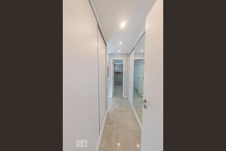 Apartamento à venda com 180m², 4 quartos e 3 vagasSuite 3