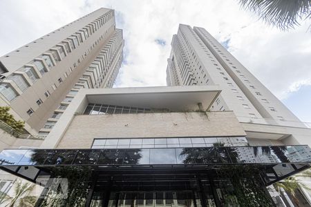 Apartamento à venda com 180m², 4 quartos e 3 vagasFachada