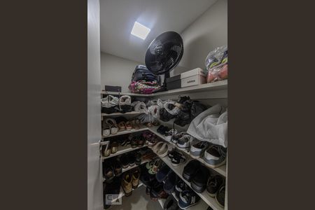 Apartamento à venda com 180m², 4 quartos e 3 vagasVaranda gourmet