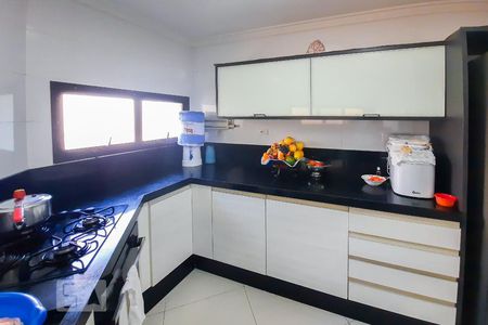 Apartamento à venda com 230m², 4 quartos e 3 vagasCozinha