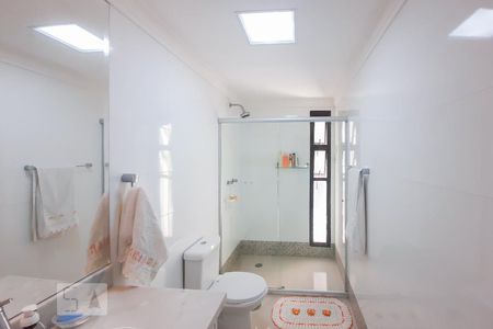 Apartamento à venda com 230m², 4 quartos e 3 vagasBanheiro