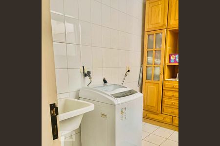 Casa para alugar com 165m², 3 quartos e 4 vagas Casa para alugar com 165m², 3 quartos e 4 vagasLavanderia