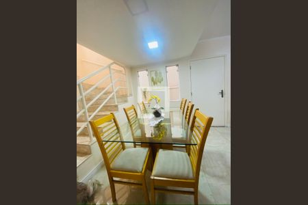 Sala de casa para alugar com 3 quartos, 165m² em Vila Bastos, Santo André