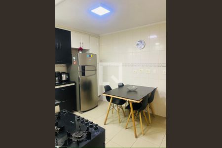 Cozinha de casa para alugar com 3 quartos, 165m² em Vila Bastos, Santo André