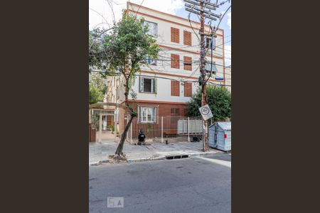 Fachada de kitnet/studio para alugar com 1 quarto, 28m² em Menino Deus, Porto Alegre