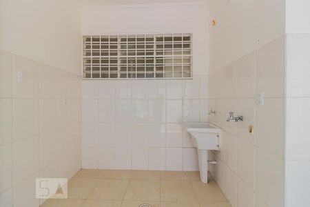 Casa para alugar com 230m², 3 quartos e 4 vagasÁrea de Serviço