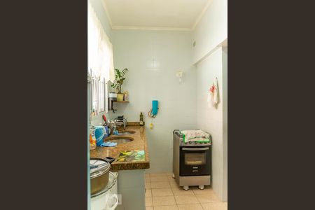 Casa à venda com 190m², 3 quartos e 2 vagas Casa à venda com 190m², 3 quartos e 2 vagasCozinha