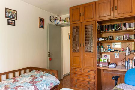 Quarto 1 de casa à venda com 3 quartos, 190m² em Parque Fongaro, São Paulo
