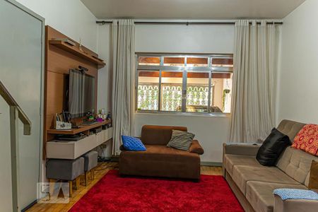 Sala de casa à venda com 3 quartos, 190m² em Parque Fongaro, São Paulo