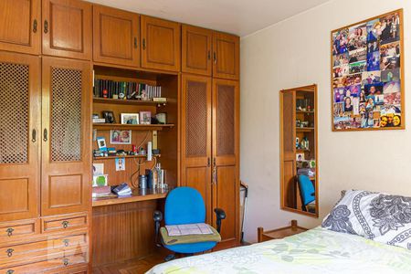 Quarto 1 de casa à venda com 3 quartos, 190m² em Parque Fongaro, São Paulo