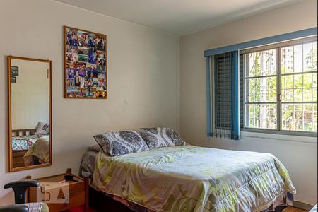 Quarto 1 de casa à venda com 3 quartos, 190m² em Parque Fongaro, São Paulo