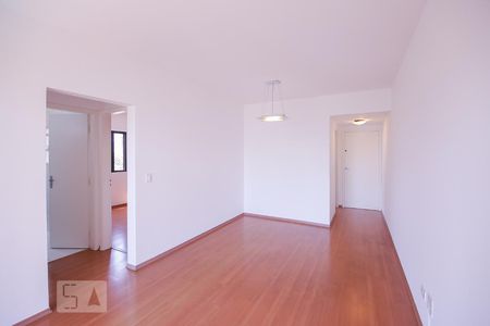 Sala de apartamento para alugar com 2 quartos, 60m² em Vila Romana, São Paulo