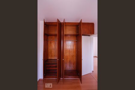 Quarto 1 de apartamento para alugar com 2 quartos, 60m² em Vila Romana, São Paulo