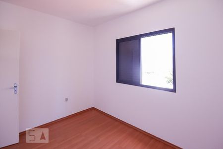 Quarto 2 de apartamento para alugar com 2 quartos, 60m² em Vila Romana, São Paulo