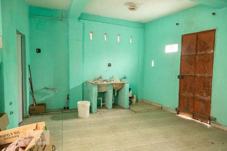 Casa à venda com 250m², 4 quartos e 2 vagasÁrea de serviço