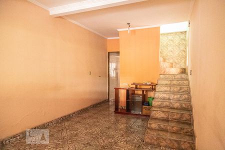 Sala de casa à venda com 4 quartos, 250m² em Cidade Líder, São Paulo