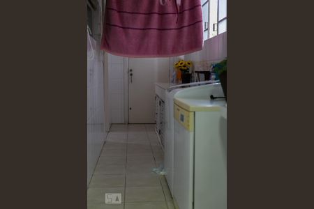 Apartamento à venda com 163m², 3 quartos e 1 vagaÁrea de Serviço