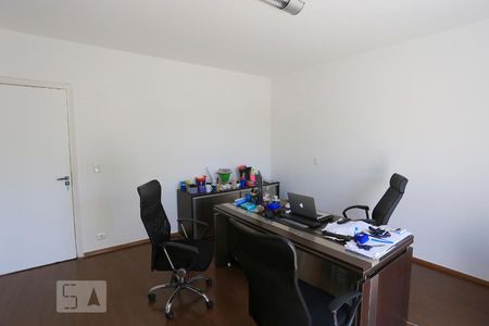 Casa à venda com 500m², 6 quartos e 5 vagasSuíte 2