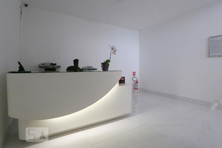 Entrada de casa à venda com 6 quartos, 500m² em Jardim Vitoria Regia (zona Oeste), São Paulo