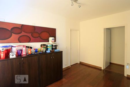 Casa à venda com 500m², 6 quartos e 5 vagasAntessala