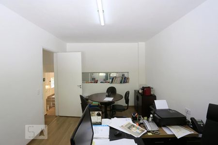 Casa à venda com 500m², 6 quartos e 5 vagasQuarto 4