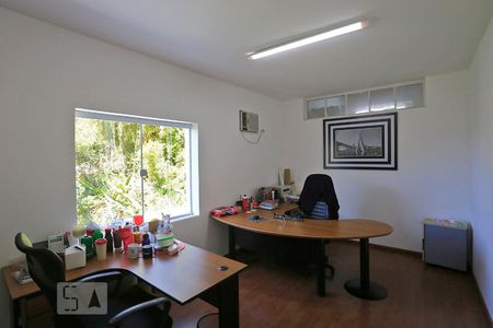 Casa à venda com 500m², 6 quartos e 5 vagasSuíte 1