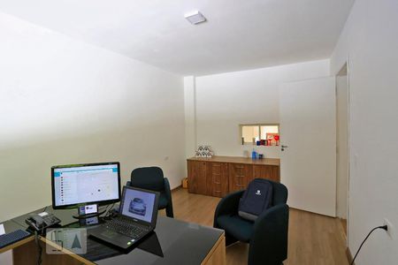 Casa à venda com 500m², 6 quartos e 5 vagasQuarto 3