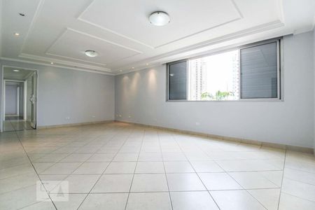 Apartamento para alugar com 207m², 3 quartos e 2 vagasSala