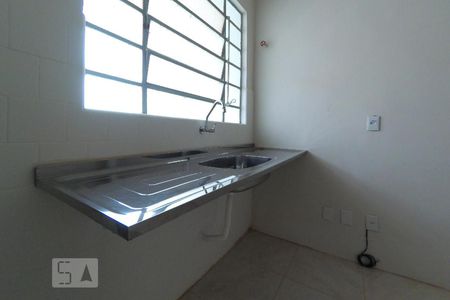Apartamento para alugar com 72m², 2 quartos e sem vagaCozinha