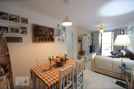 Sala de apartamento para alugar com 3 quartos, 120m² em Recreio dos Bandeirantes, Rio de Janeiro