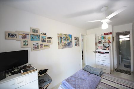 Quarto de apartamento para alugar com 3 quartos, 120m² em Recreio dos Bandeirantes, Rio de Janeiro