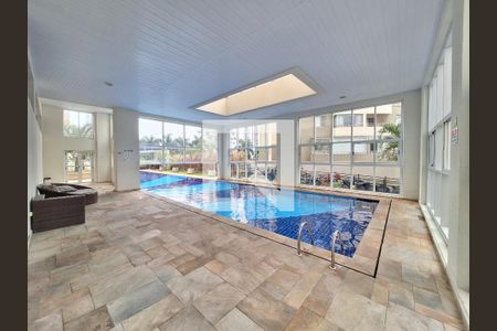 Apartamento à venda com 48m², 2 quartos e 1 vaga Apartamento à venda com 48m², 2 quartos e 1 vagaPiscina Coberta