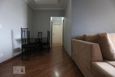 Sala de apartamento para alugar com 3 quartos, 80m² em Vila Osasco, Osasco
