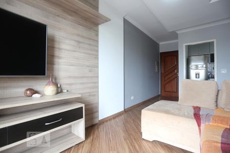 Sala de apartamento para alugar com 3 quartos, 80m² em Vila Osasco, Osasco