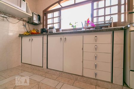 Casa para alugar com 138m², 3 quartos e 5 vagasCozinha