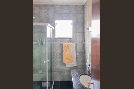 Casa à venda com 163m², 2 quartos e 4 vagas Casa à venda com 163m², 2 quartos e 4 vagasBanheiro