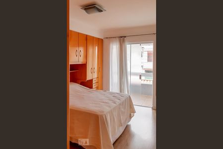 Casa à venda com 163m², 2 quartos e 4 vagas Casa à venda com 163m², 2 quartos e 4 vagasSuíte 1