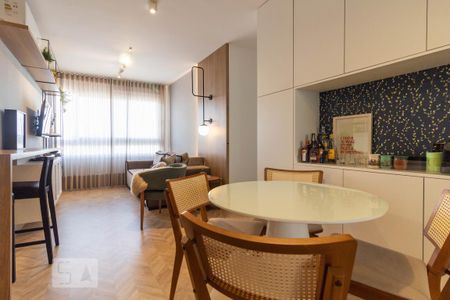 Sala de apartamento para alugar com 2 quartos, 65m² em São João, Porto Alegre