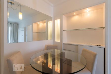 Apartamento à venda com 63m², 2 quartos e 1 vaga Apartamento à venda com 63m², 2 quartos e 1 vagaSala
