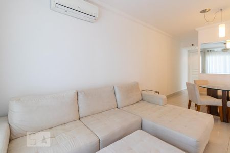 Apartamento à venda com 63m², 2 quartos e 1 vaga Apartamento à venda com 63m², 2 quartos e 1 vagaSala