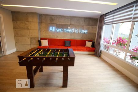 Apartamento à venda com 66m², 2 quartos e 1 vaga Apartamento à venda com 66m², 2 quartos e 1 vagaÁrea Comum - Salão de jogos