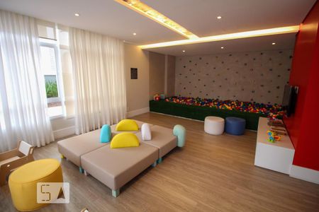 Apartamento à venda com 66m², 2 quartos e 1 vaga Apartamento à venda com 66m², 2 quartos e 1 vagaÁrea Comum - Brinquedoteca