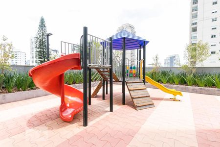 Apartamento à venda com 66m², 2 quartos e 1 vagaÁrea Comum - Playground