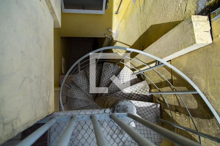 Casa para alugar com 50m², 2 quartos e sem vagaHall de Entrada - Escadas